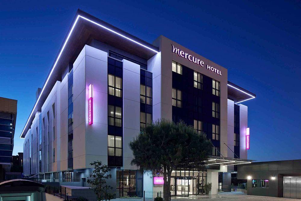 Holiday Inn Express Istanbul-Altunizade By Ihg Esterno foto