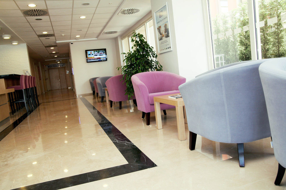 Holiday Inn Express Istanbul-Altunizade By Ihg Esterno foto